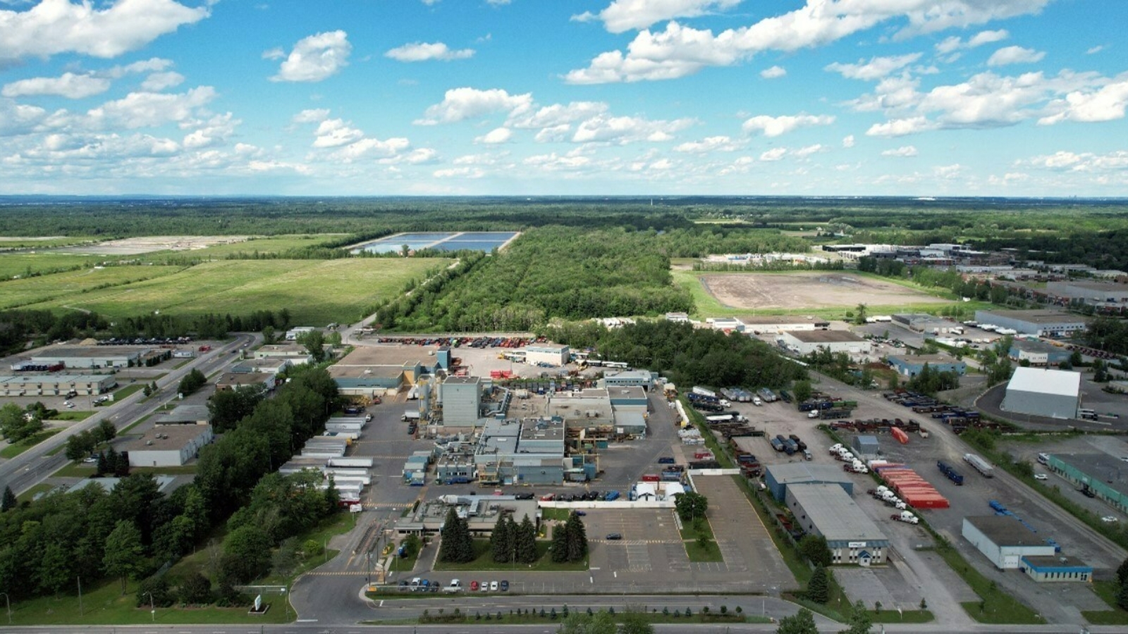 Projet de réaménagement de la cellule no 6 au centre de traitement Stablex à Blainville. (Groupe CNW/Bureau d'audiences publiques sur l'environnement)